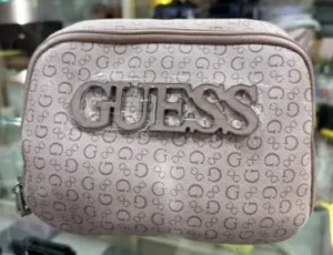 Neceser / Bolsa de Maquillaje Guess - Beige Monograma con Logo 3D